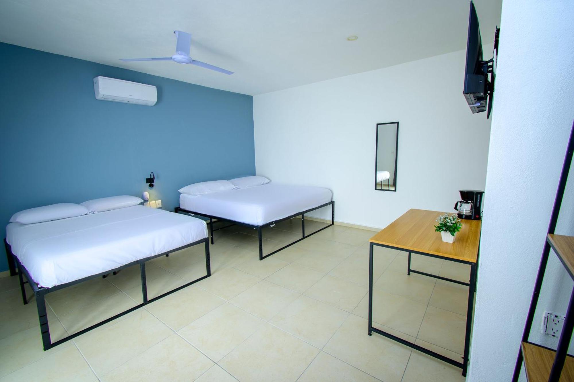 Hotel Paso Del Mar Playa Del Carmen Kültér fotó